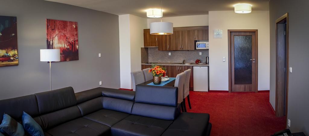 Apartmanovy Dum Landek Острава Экстерьер фото
